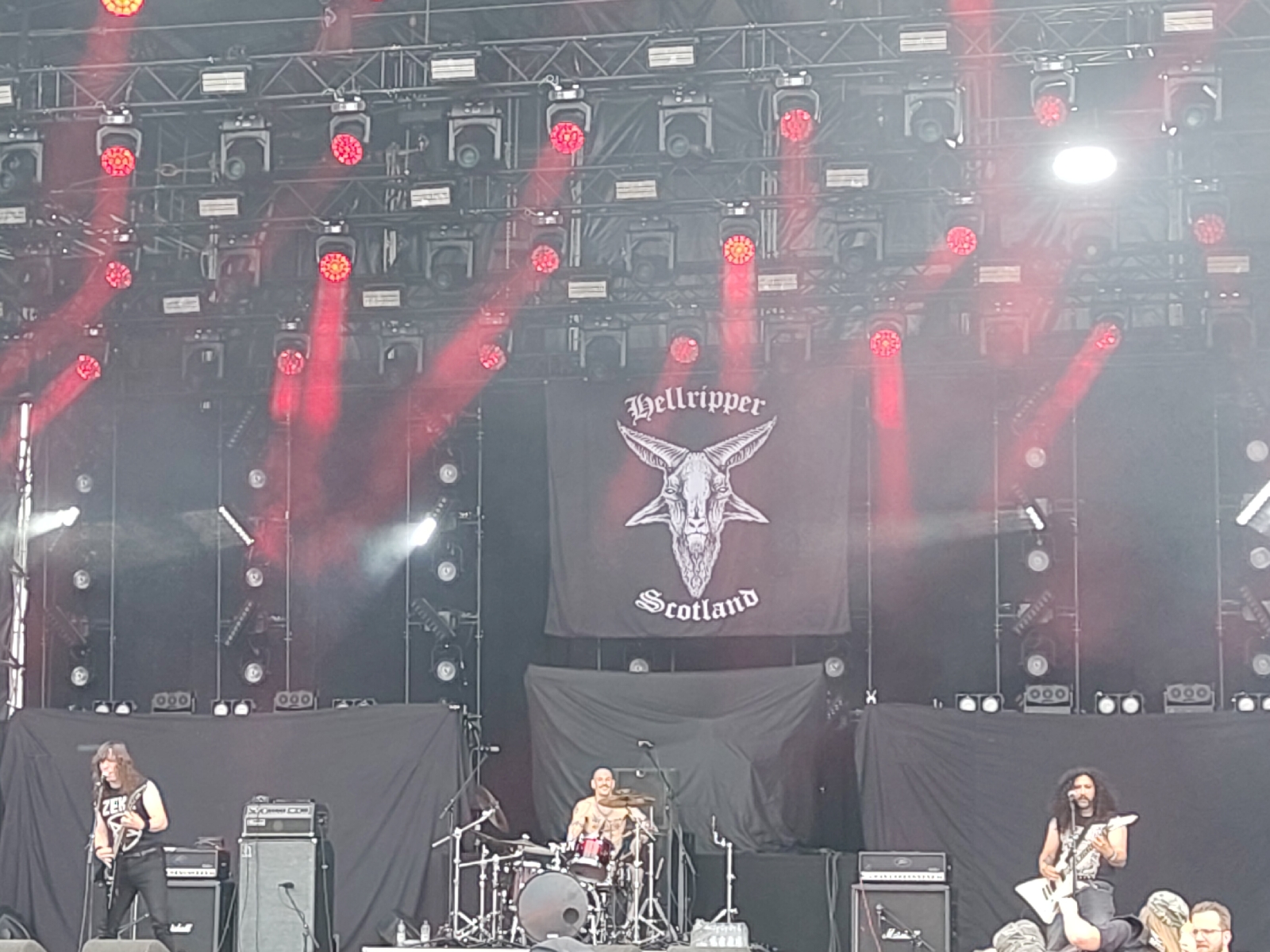 <a href='/hi/jeroen' class='caption'>» jeroen 06 June 2026 02:36 South of Heaven Maastricht Hellripper</a>