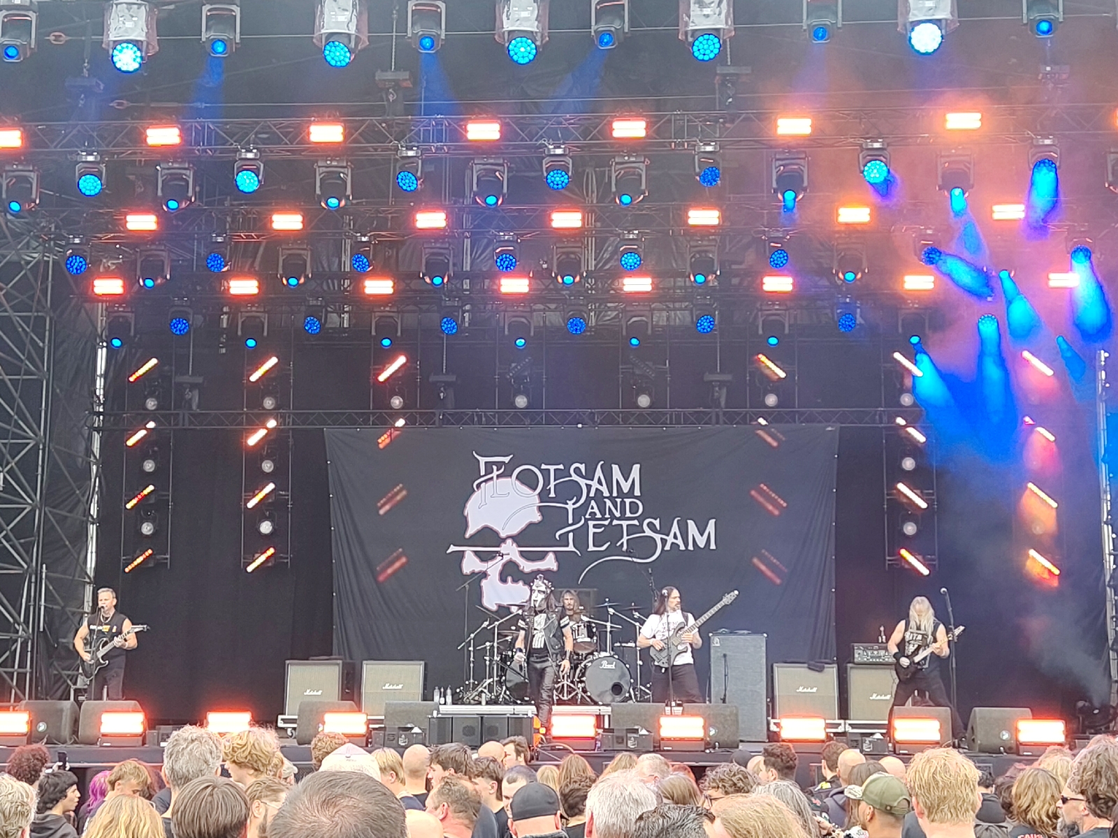 <a href='/hi/jeroen' class='caption'>» jeroen 07 June 2026 01:35 South of Heaven Maastricht Flotsam & Jetsam</a>