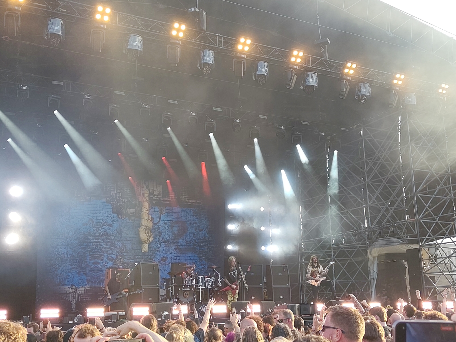 <a href='/hi/jeroen' class='caption'>» jeroen 07 June 2026 08:28 South of Heaven Maastricht Cavalera</a>