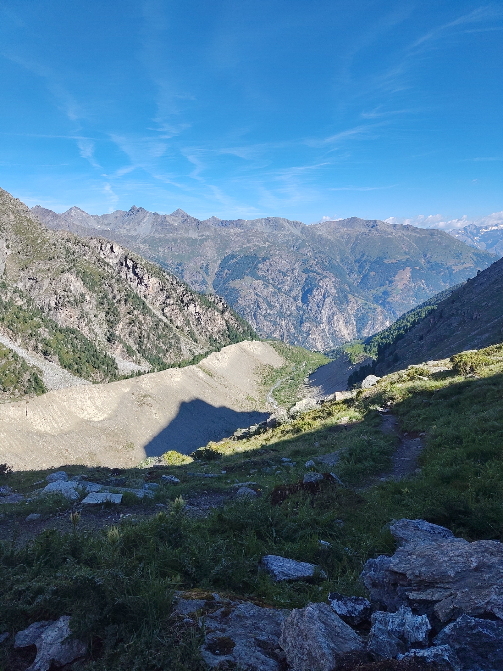 <a href='/hi/jeroen' class='caption'>» jeroen 16 July 2026 09:37 Grächen Bordierhütte</a>