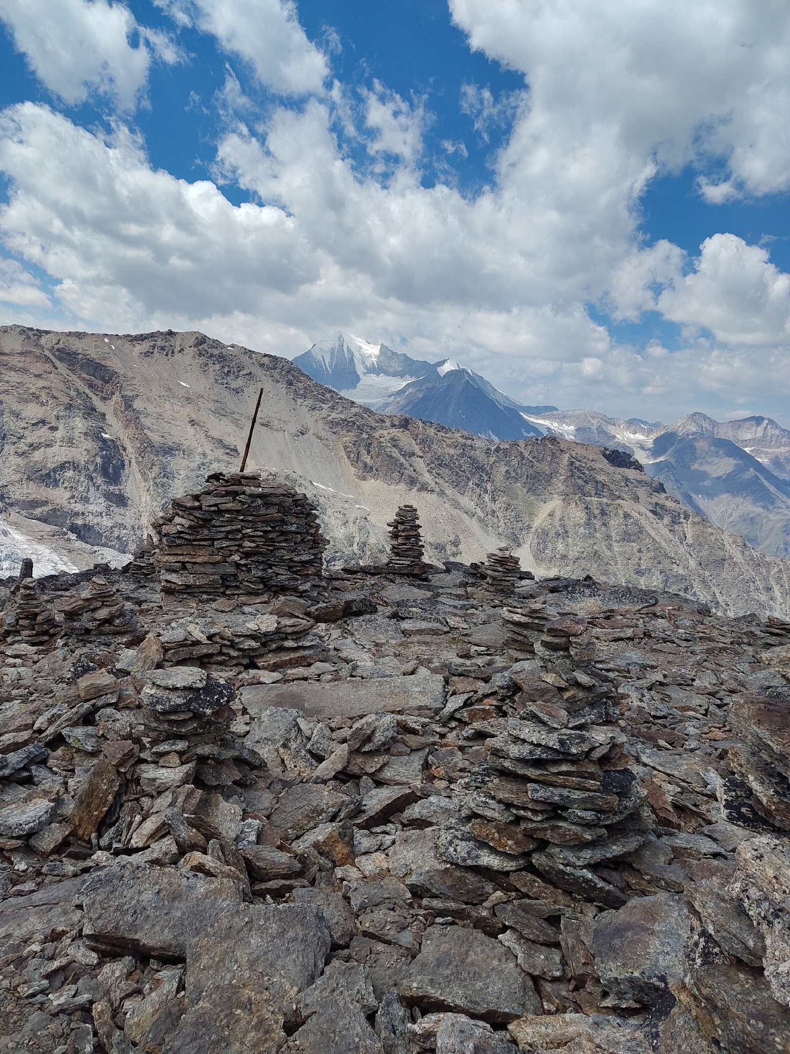 <a href='/hi/jeroen' class='caption'>» jeroen 16 July 2026 12:45 Grächen Bordierhütte Klein Bigerhorn </a>