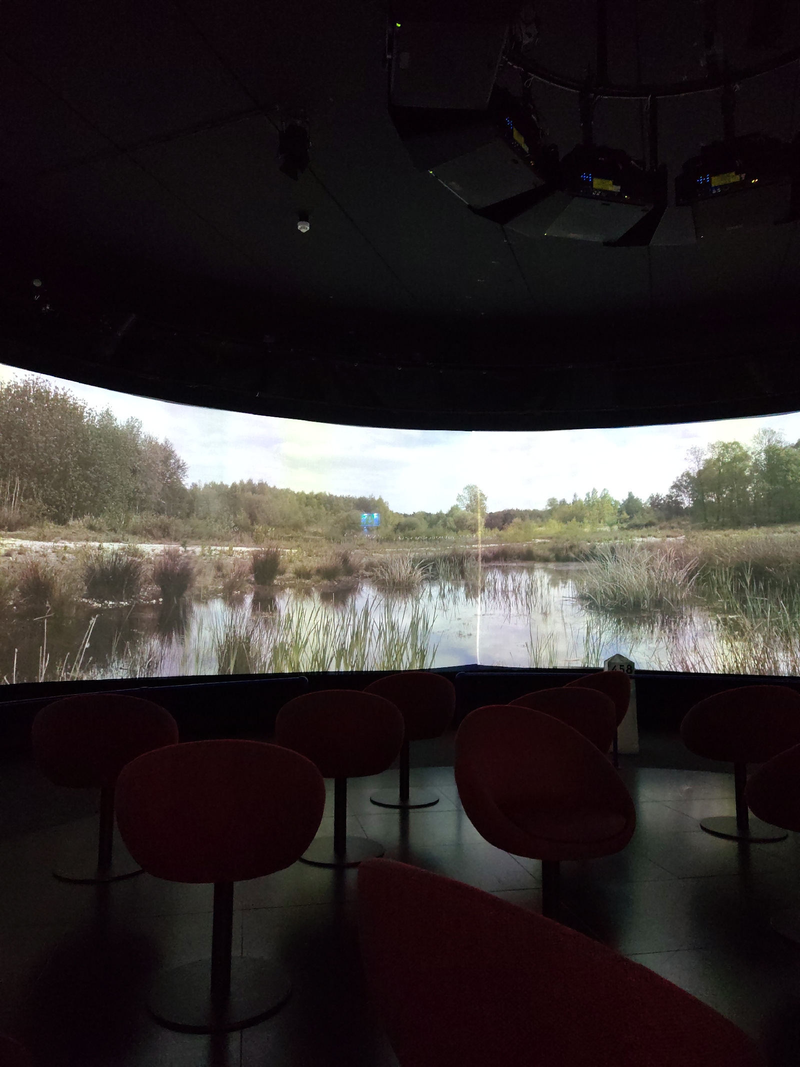 <a href='/hi/jeroen' class='caption'>» jeroen 30 August 2026 01:21 Limburgs Museum</a>